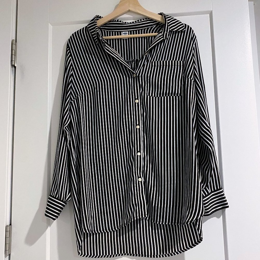 Old Navy Striped Button-Up Blouse Top Size M